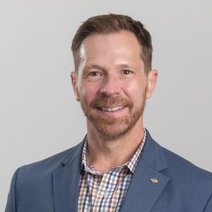 Meet your Posher, Brad